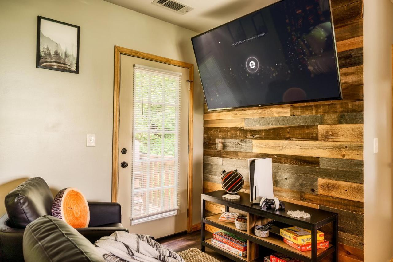Mountainside - New Luxury Cabin-Fire Table-Hot Tub-3 Pools-Ps5-Bears Гетлинбург Екстериор снимка